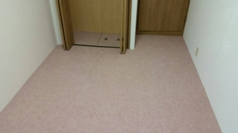 結露で傷んでいた部屋がとても明るく素敵になりました。大変満足しています。感謝します。隣の洋室もリフォームする時がくれば是非是非小西建築さんにお願いしたいと思います。