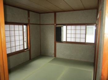 外構・太陽光発電・エコキュートすべて専門の職人でチームで施工取り組みます。小西建築