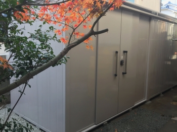 　トイレ大は5リットルで流せます。30年前のトイレを替えれば節水になりますよ！！　