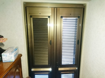 雨漏り後のチェック! シロアリは濡れて柔らかくなった木が大好きです