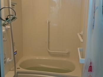 明石市でリフォームするなら小西建築クロス張替無垢フローリング張り替え増改築相談