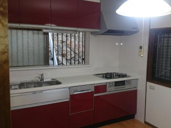 明石市でリフォームするなら小西建築クロス張替ペット用フローリング張り替え