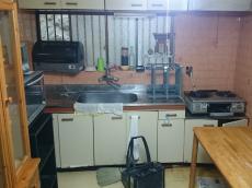 明石市でリフォームするなら小西建築クロス張替ペット用フローリング張り替え