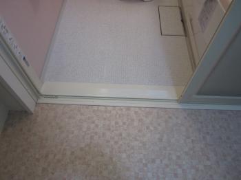 明石市でリフォームするなら小西建築クロス貼り替えジュラク塗り替え綿壁塗り替えフローリング貼り替え