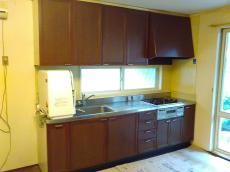 小西建築の提案する子供部屋リフォーム、防音・遮音・断熱・フローリング張り替え・クロス張り替え