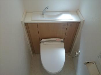 外壁塗装・焼き杉・サイディング 光触媒で汚れにくい家 小西建築