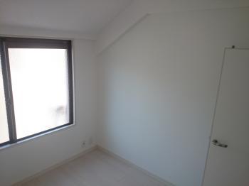 収納でこまっていませんか?大工さんの作る手作り家具・作り付け棚など施工事例をご覧ください