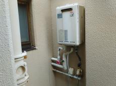 収納でこまっていませんか?大工さんの作る手作り家具・作り付け棚など施工事例をご覧ください