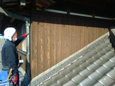 和室を洋間にしませんか、雑貨の似合うシャビーな家小西建築　無垢材や古材で自分好みに　