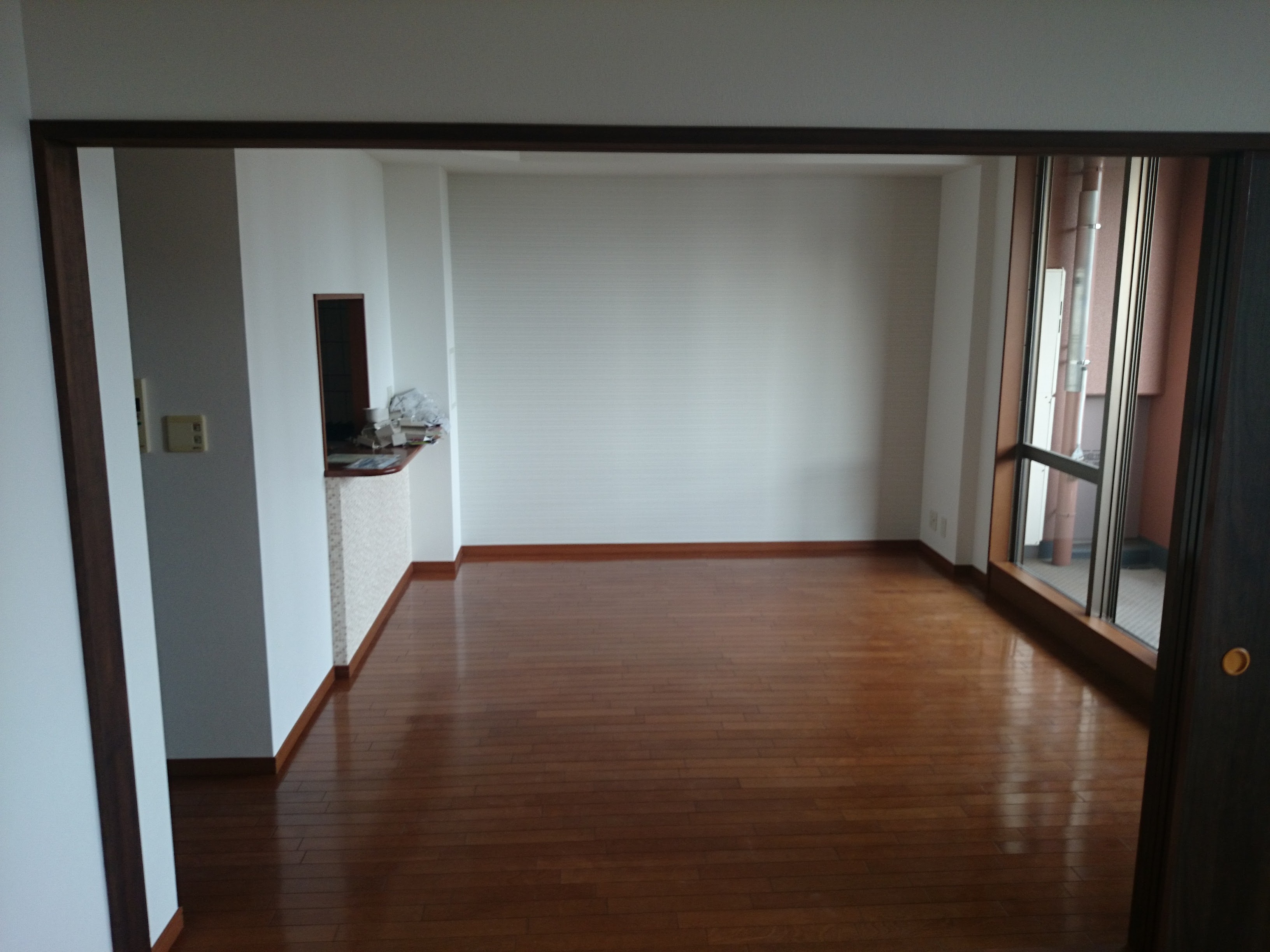 騒音・結露でもう悩まない!2重サッシの内窓ならお手軽にあなたの悩みが解決できます。小西建築