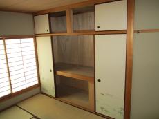 トイレは進化しています。汚れない、自動でお掃除、節水。ぜひショールームに見に来て下さい。