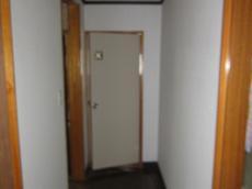 憧れの暖炉のある暮らし。ガス暖炉は炎の温かみと安全性が魅力です。小西建築