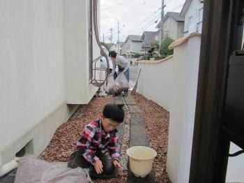 浴室暖房で安心、快適なバスタイム。急な温度差で起こる血圧上昇や血圧低下は心臓や脳に大きな負担をかけます。g