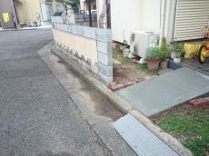 最新のトイレはノズルが違う。女性に嬉しい2本のノズルはお尻用とビデ用に分かれています。　　