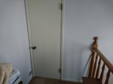 人気が再燃、ガスコンロ！親水性コーティングのガラストップなので水だけで汚れを落とすことができます。汁受け皿もなくなって天板がフラットになりました！！