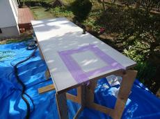 人気が再燃、ガスコンロ！親水性コーティングのガラストップなので水だけで汚れを落とすことができます。汁受け皿もなくなって天板がフラットになりました！！