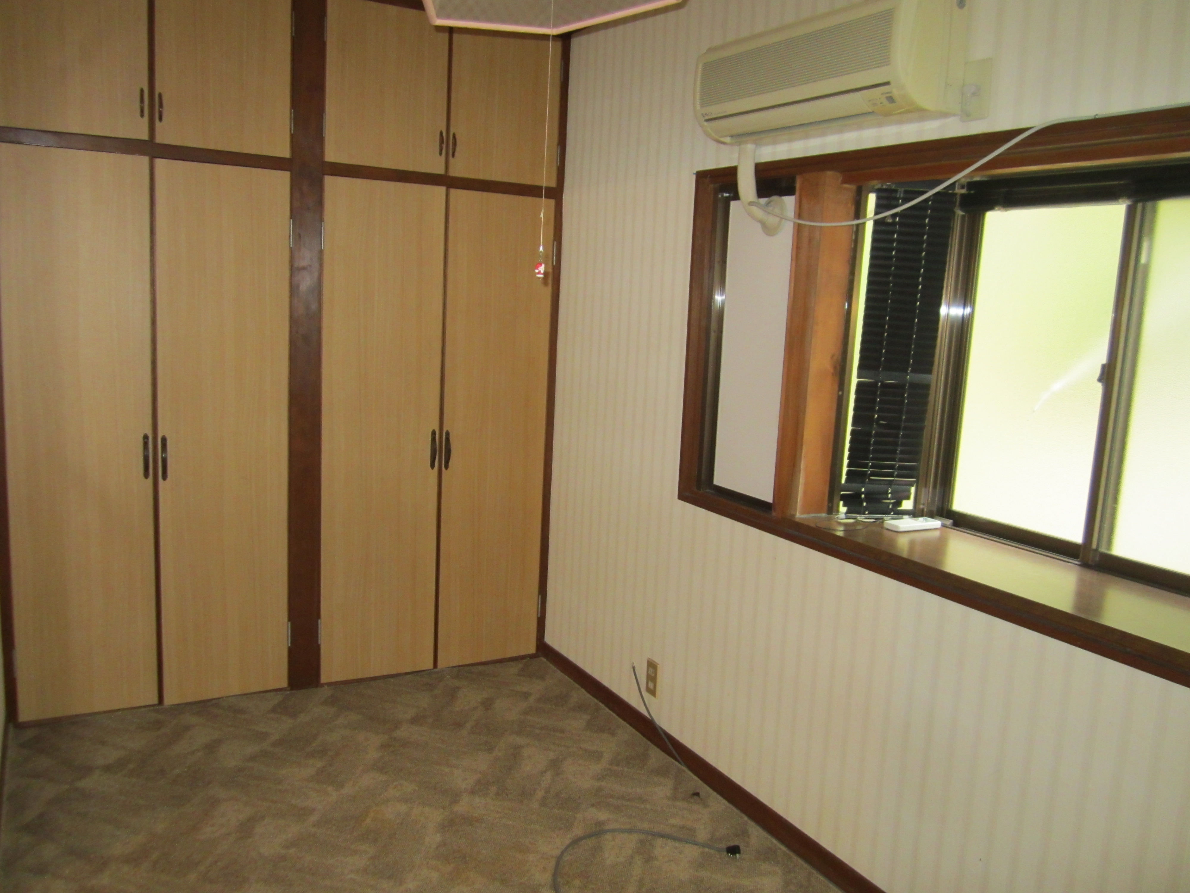 金属屋根なら重さは瓦の7分の１　軽い屋根で耐震性アップ！小西建築