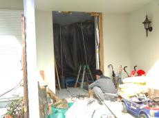 調湿壁材で快適な空間を。乾燥対策や結露防止、匂いを吸収する効果もあります。