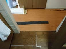 家を大事にする人はエクステリアにもこだわりを持っています。木や草花を組合せ季節を感じる庭っていいですよね。