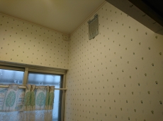 再配達問題をこれで解決。宅配ボックスは小西建築にお任せください。パナソニック宅配コンボ