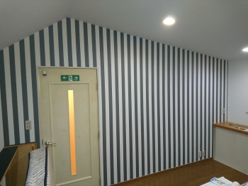 軽くて強いストーンチップ屋根。メンテナンス性が良く長寿命。しかも天然素材なので自然な風合いが魅力です。