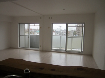 電気をつくるときに出た熱でお湯を沸かす。電気も作りすぎないように自動で調節する。それがエネファームのエコシステムです。