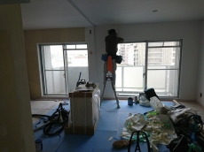 電気をつくるときに出た熱でお湯を沸かす。電気も作りすぎないように自動で調節する。それがエネファームのエコシステムです。