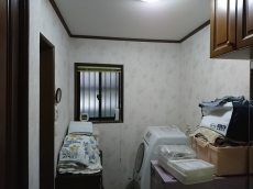 TOTOネオレスト　トイレは節水で選ぶ。キレイ除菌水でいつも清潔です。