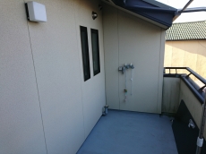 洗面台はPanasonicシーライン　壁付けの蛇口が今や主流です