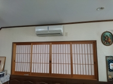 TOTOネオレスト　トイレは節水で選ぶ。キレイ除菌水でいつも清潔です。