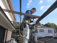 節水トイレで水もお金も節約しましょう。強力洗浄となめらかな表面で汚れもつきにくくなっています。