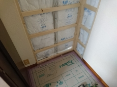 断熱浴槽で追い炊きいらず！フロぶたの軽さにも注目してください。　