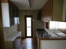 調湿できる壁、パネルタイプ・タイルタイプなど簡単に取り付けられます。