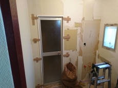 防音性の高さ、ペットの足腰に優しいなど機能面で選ぶフローリング