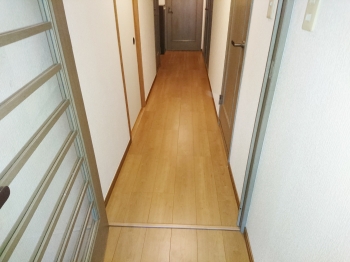 クリナップ 水はね音が静かなシンク 会話やテレビも楽しみながらお片付けができます。