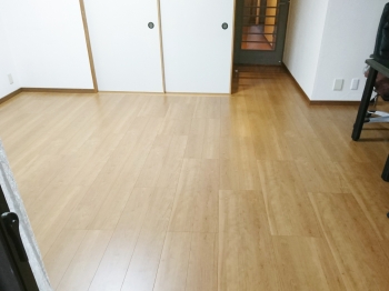 グリルは進化しました。焼き網なしでお片付け楽々。煮物やスィーツづくりもできます。