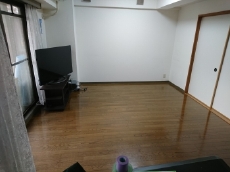 フチなしトイレは汚れがたまりにくい!渦を巻く水流が洗い流してくれます。TOTO