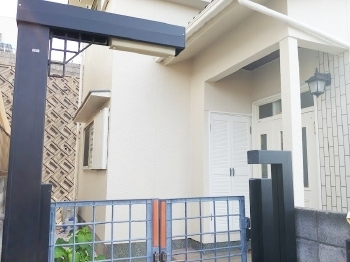 屋根　外壁塗装　シロアリ　ご相談下さい　小西建築