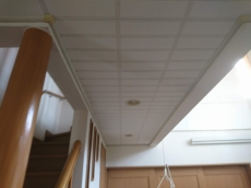 外壁塗り替えのサインはひび割れ・剥がれ・色褪せ・変色・チョーキング