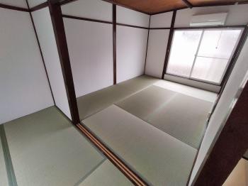 ナオスのフローリングは薄くて施工が簡単 しかも高品質低価格