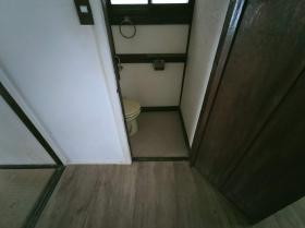 シロアリ対策 防蟻処理は5年ごとに