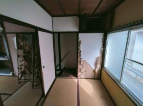 ナオスのフローリングは薄くて施工が簡単 しかも高品質低価格