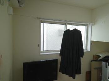 洗濯物がたっぷり干せてうれしいです。使わない時はコードが収納されてすっきりするし、見た目には物干しだとわからないおしゃれさが気に入っています！